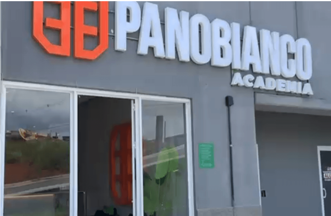 Fachada da Fisiolife dentro da Academia Panabianco